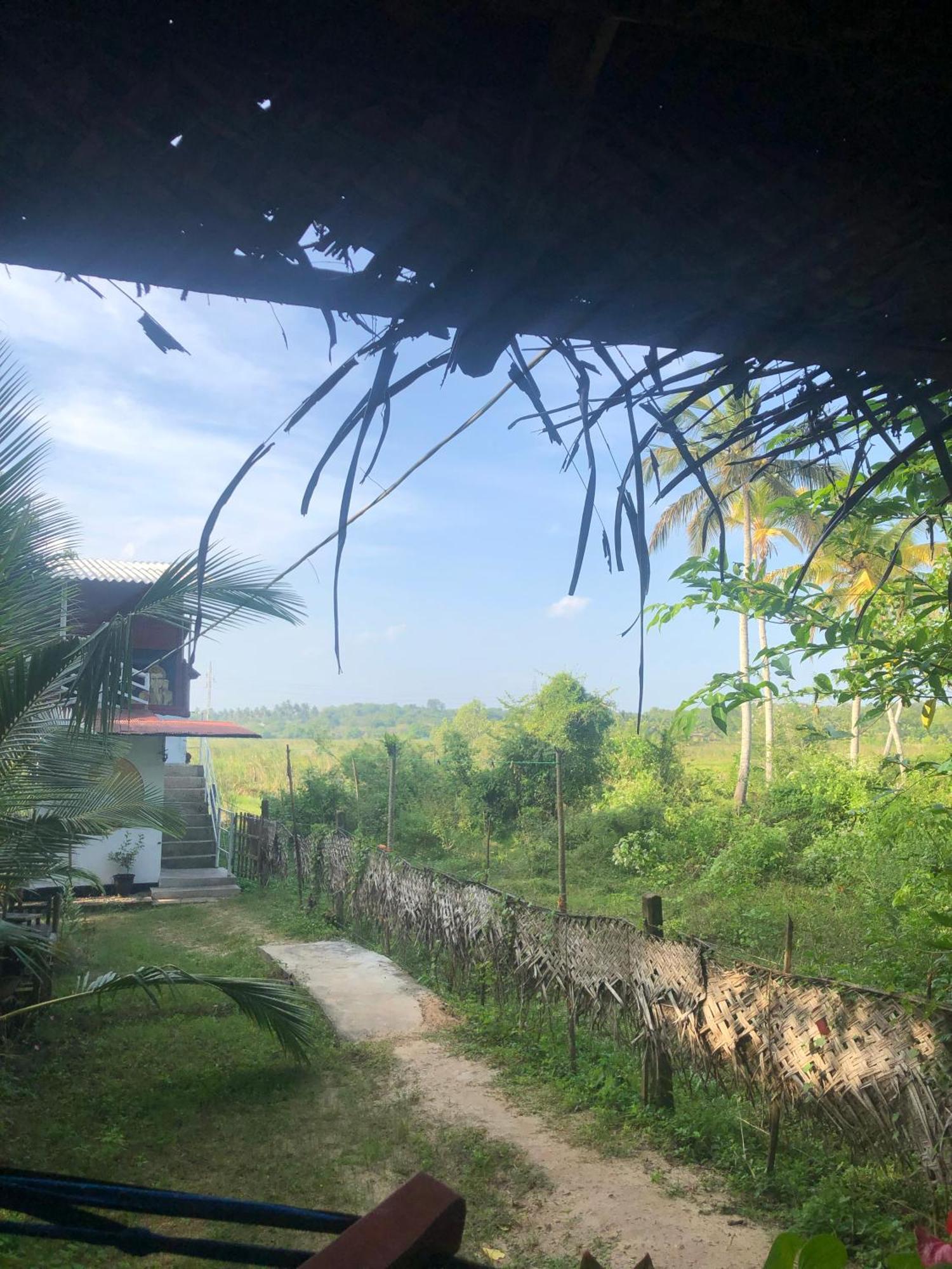Three Little Birds Hotel Tangalle Bagian luar foto